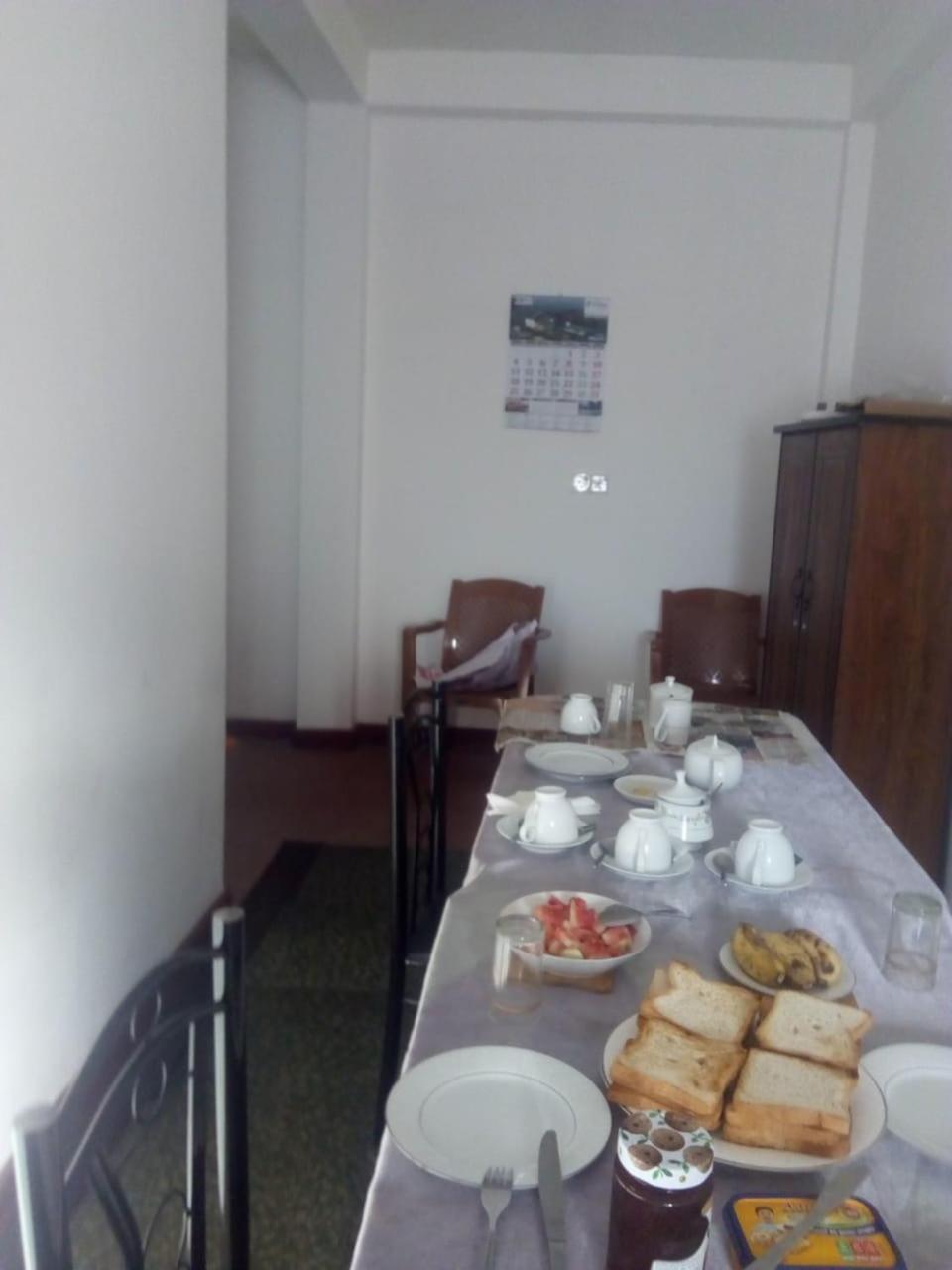 Frosty Heaven Guest House Нувара-Елія Екстер'єр фото