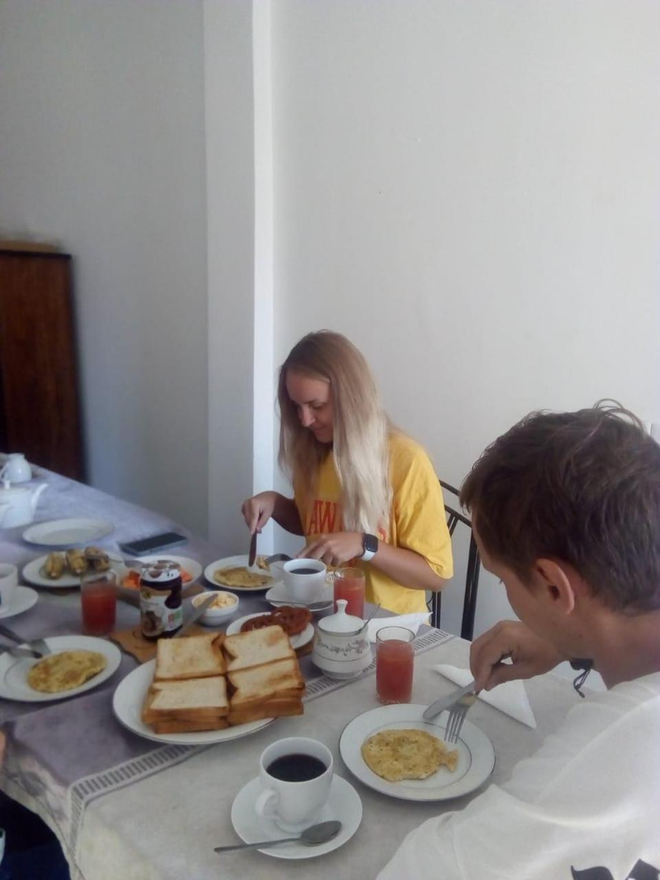 Frosty Heaven Guest House Нувара-Елія Екстер'єр фото