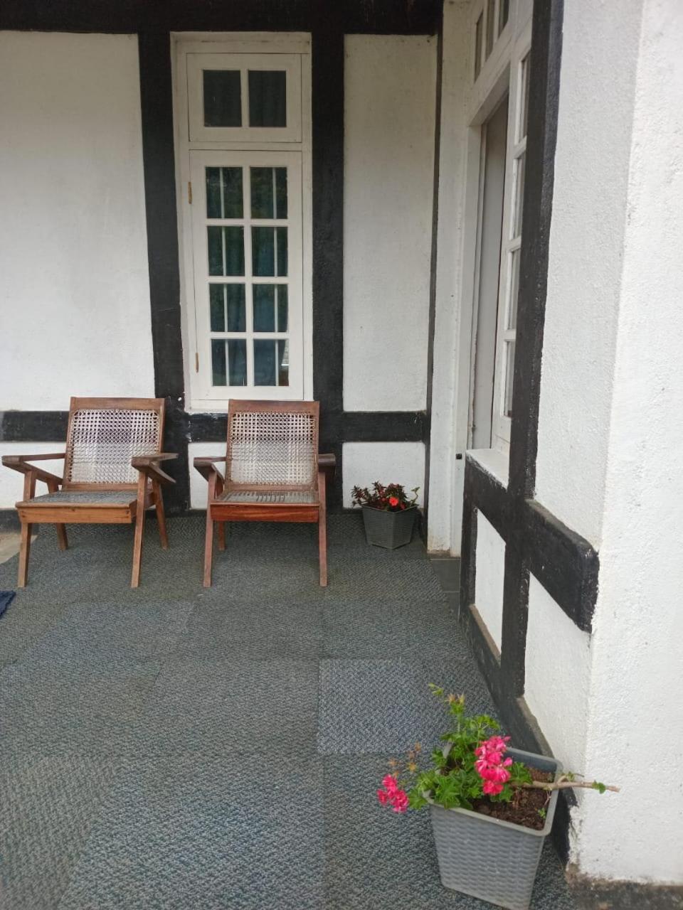 Frosty Heaven Guest House Нувара-Елія Екстер'єр фото